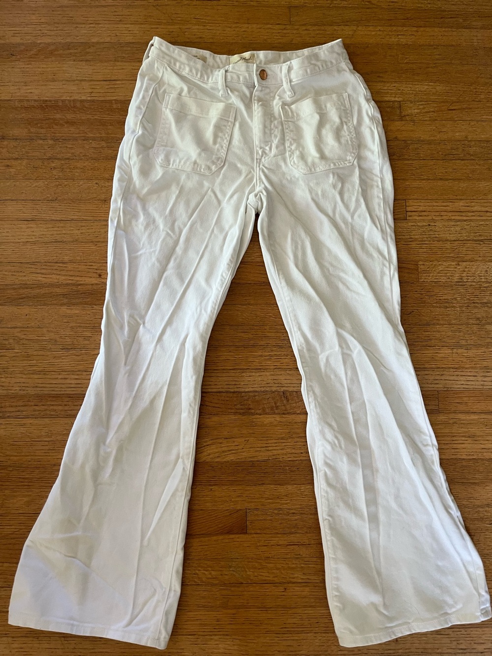 White High Rise Flare Jeans Wide Leg 70s Coastal Cowgirl Size 8